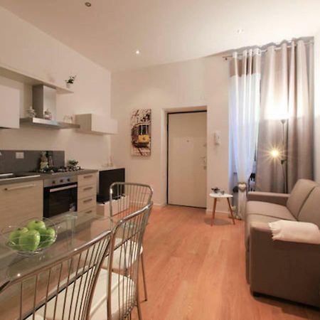 Cenisio Apartment Milan Exterior photo