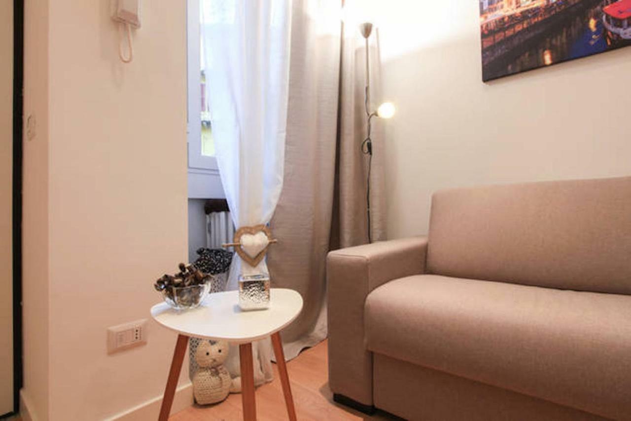 Cenisio Apartment Milan Exterior photo