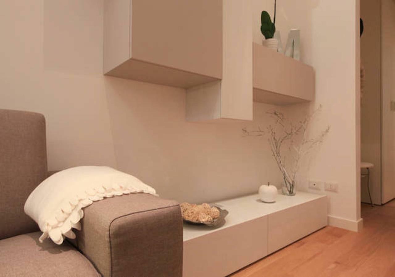 Cenisio Apartment Milan Exterior photo